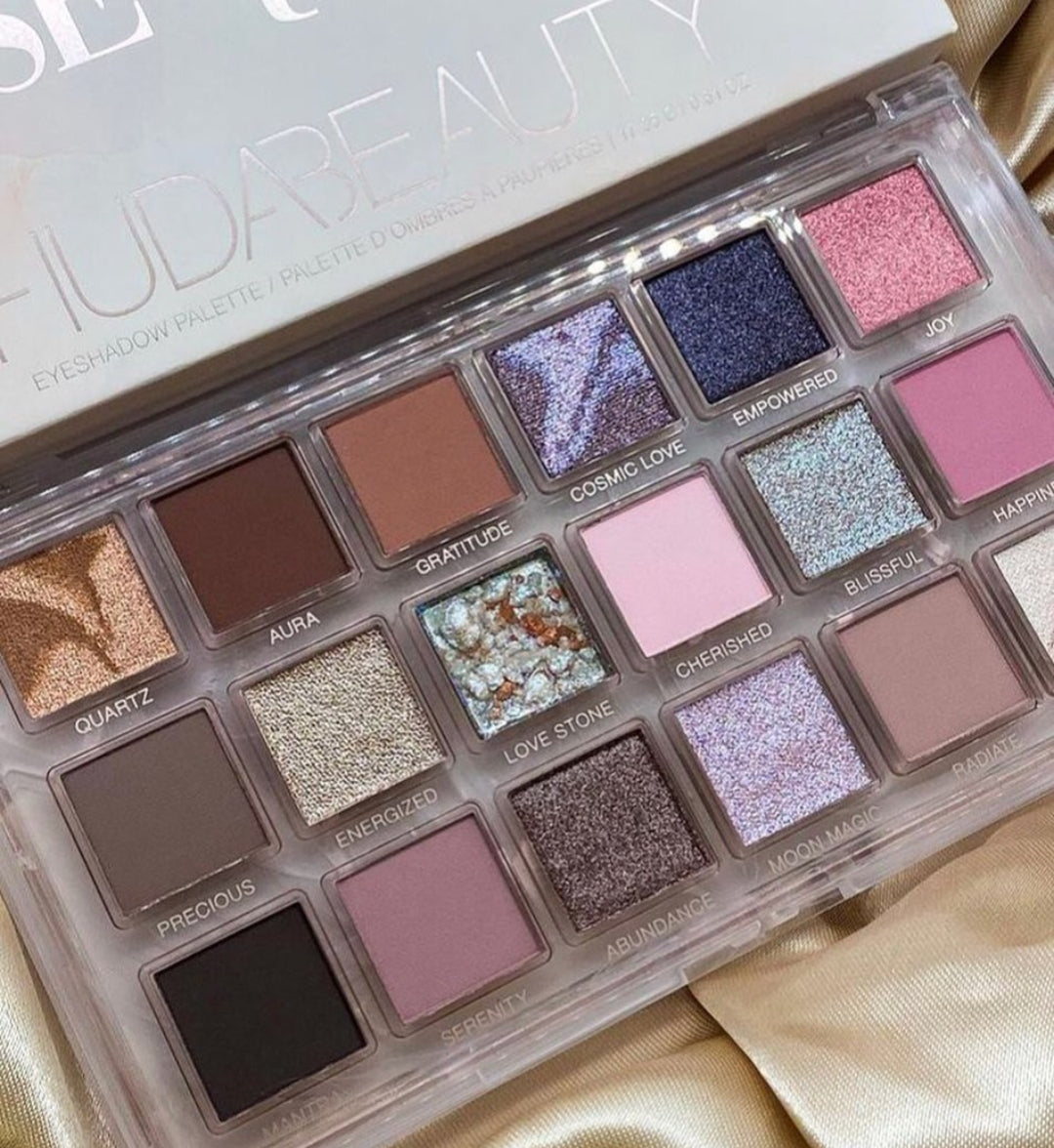 Huda Rose Quartz eye shadow palette