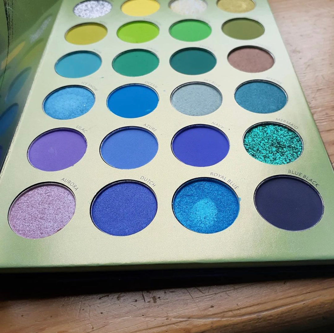 Color shades beauty glazed book