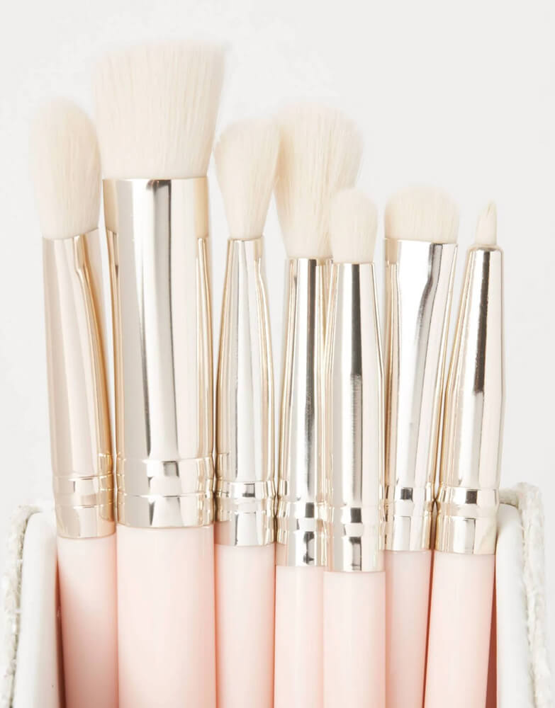 Bh cosmetics 11 piece fairy light brush set