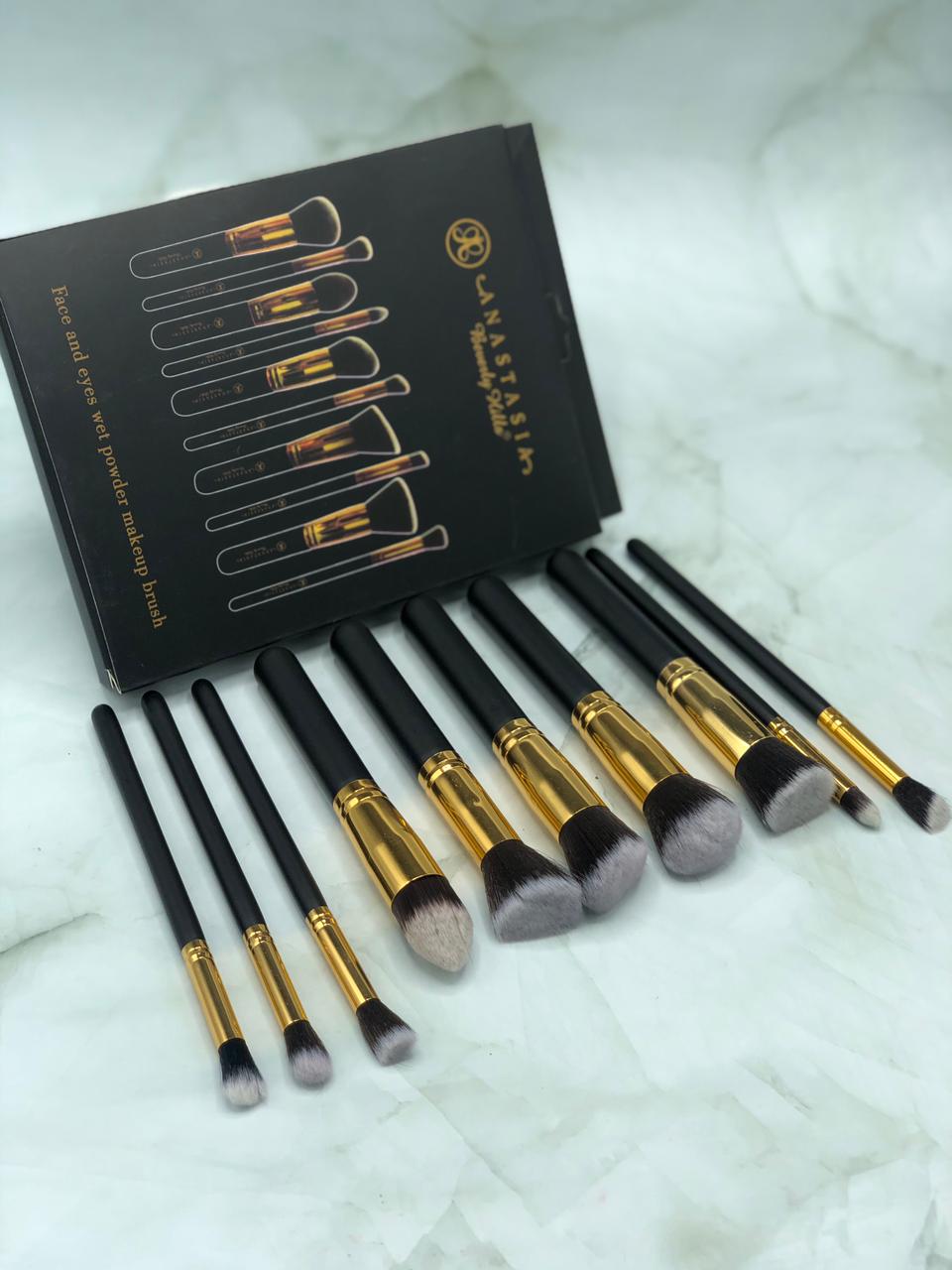 Anastasia brush set