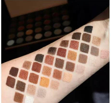 Morphe 35U gold desert artistry eyeshadow palette